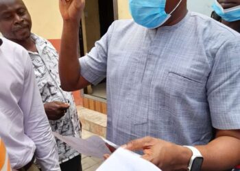 Savannah Regional Minister resolves fracas between cargo truck drivers and Sawla Axle Weighing officials