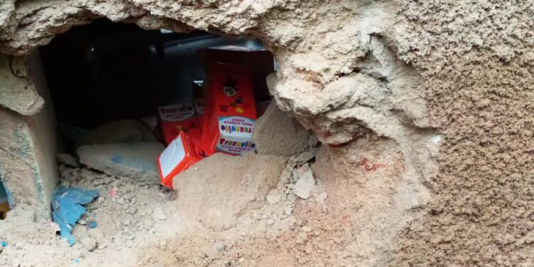 Crime:Thieves break into three shops at Damongo on Wednesday dawn.