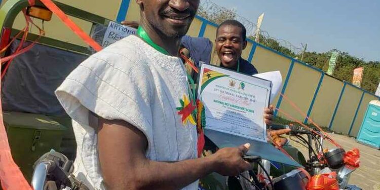 VAYA Congratulates Mr. Benard Gbolo as national best agroforestry farmer