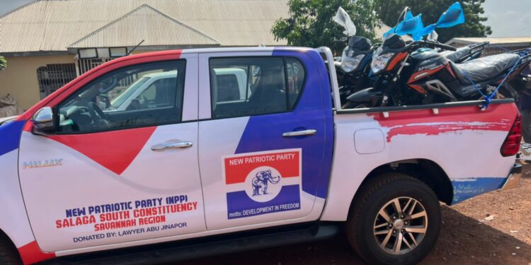 Samuel Abu Jinapor gifts Salaga South NPP brand new Toyota Hilux pick-up and motorbikes