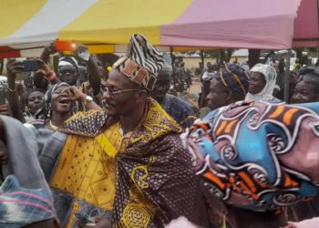 Mankpanwura Achor – Ade declares educational scholarship scheme for outstanding best BECE student.