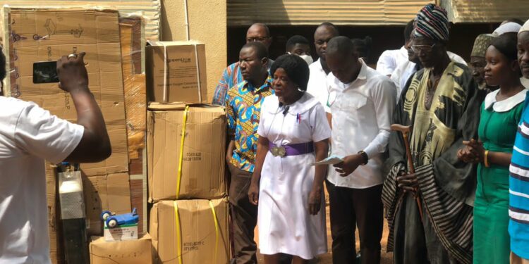 Ghana Water Company MD donates medical equipments to Salaga Government Hospital and tyres to Salaga Senior High School