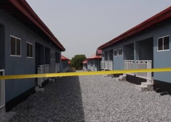 Minister of Defence commissions accommodation facilities for young officers of 155 Armoured regiment in Damongo.