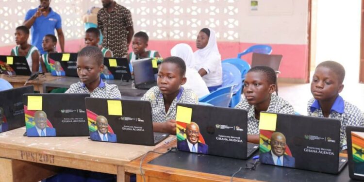 1000 Girls Benefits from ICT Training in the Savannah Region.