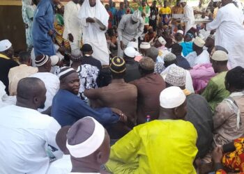Kumbala(Limanpe) gates across Gonjaland pays courtesy call on Yagbonwura, prays for him and for the peace of the Gonja Kingdom.