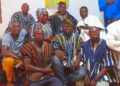 Group supports Yagbonwura with Ghc 20,000 to aid medical bills of hospitalised Daboya youth.