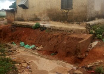 Residents of Ngbaripe decries over Erosion Threat to their lives.