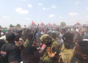 Chaos Erupts at Busunu Queen Mother’s Funeral as Political Rivalry Takes Center Stage.