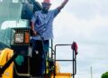 Daboya/Mankarigu: NDC Parliamentary Candidate begins rehabilitation of damaged roads in the area.