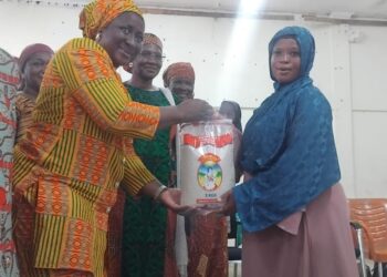 Sisters of JDM Donate Rice and Cash to Widows in Savannah Region Ahead of Eid Al-Adha