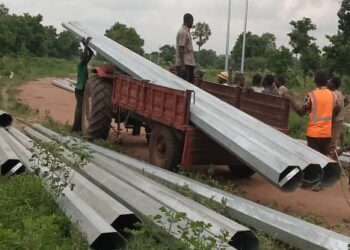 North Gonja District- Promoting Community Volunteerism: Bombo Chiefs and Residents Unite to Fast-Track Rural Electrification