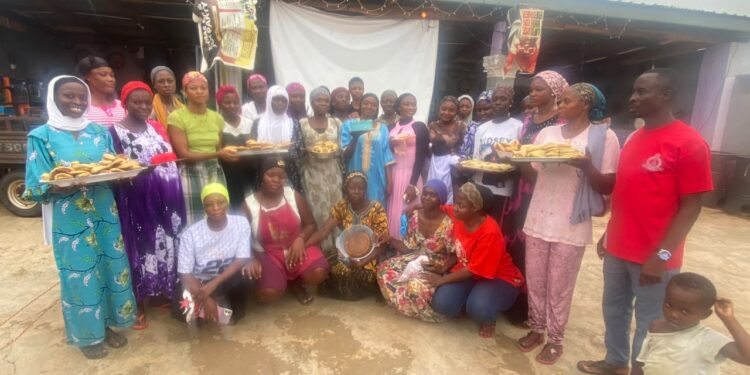 Hangaline Assemblyman Trains Over 50 Young Women in Pastry Making